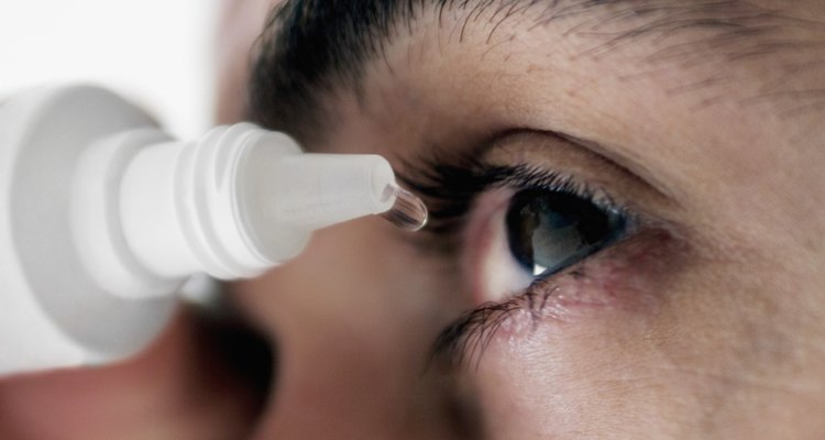 Alguns cuidados são importantes ao lavar sua prótese ocular