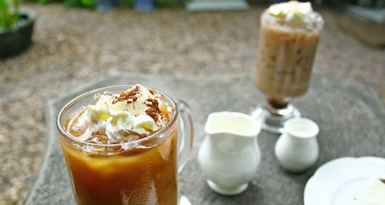 Coffee and Cake on the table