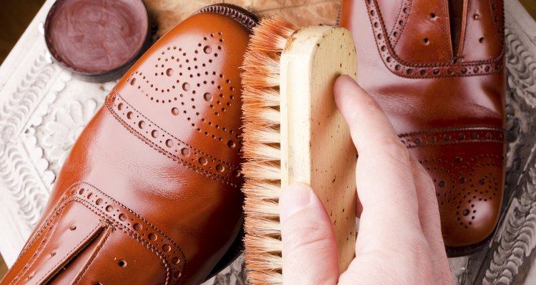 Make sure the shoes are clean and dry before softening.