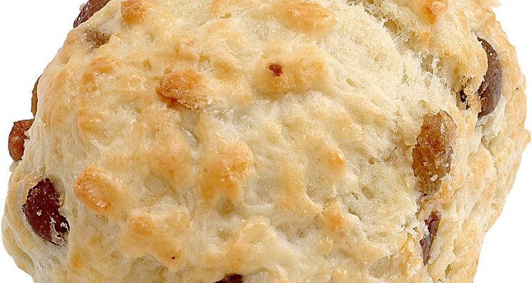 Existem receitas de biscoitos que usam tanto a farinha comum quanto a farinha fermentada