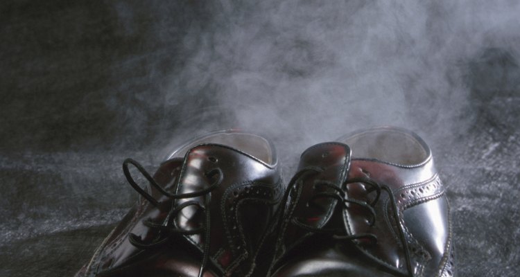 El olor desagradable de los zapatos puede invadir todo el armario o la habitación.