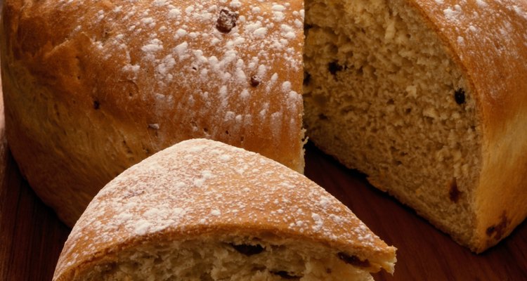 Una combinación de bicarbonato de sosa y jugo de limón hará que la masa de pan se eleve.