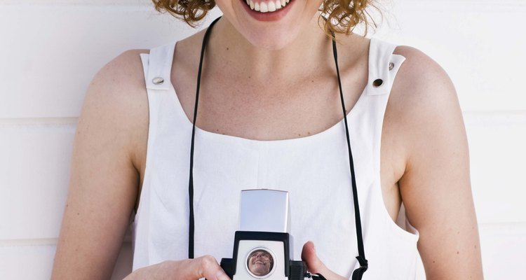 No necesitas un título o un entrenamiento costoso para tomar fotografías profesionales en casa.