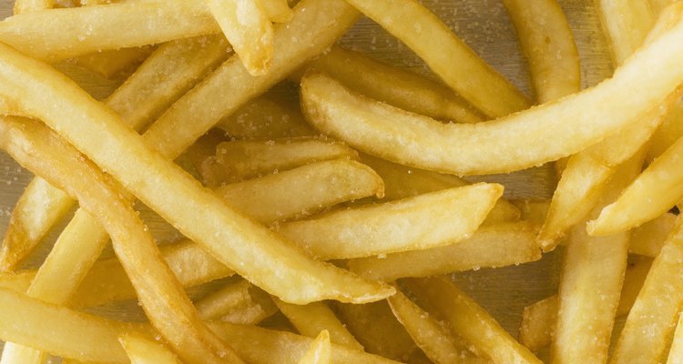 Batatas fritas retêm a umidade da gordura ao fritar