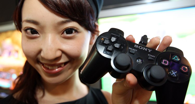 Emuladores de SNES podem usar controles de jogo de PC como o controle do PS3 da Sony para controlar jogos de SNES