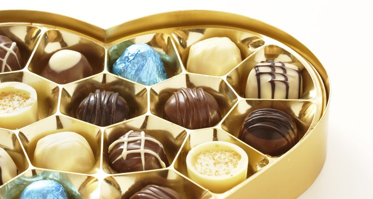 Imagen de una caja con bombones de chocolate