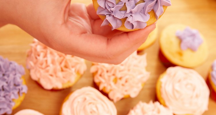 Lumpy icing will clog your piping equipment.