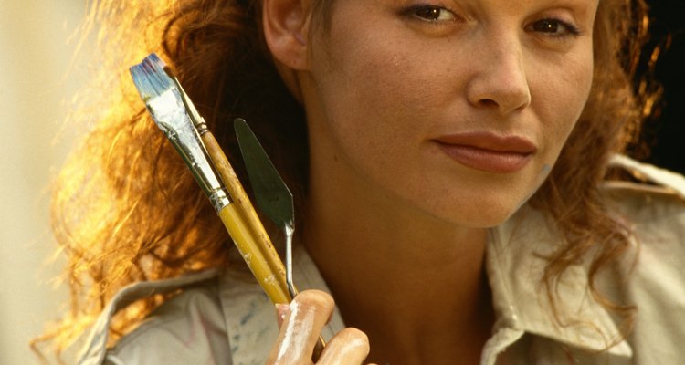 A dry-brush painting technique can help you blur the background for your picture.