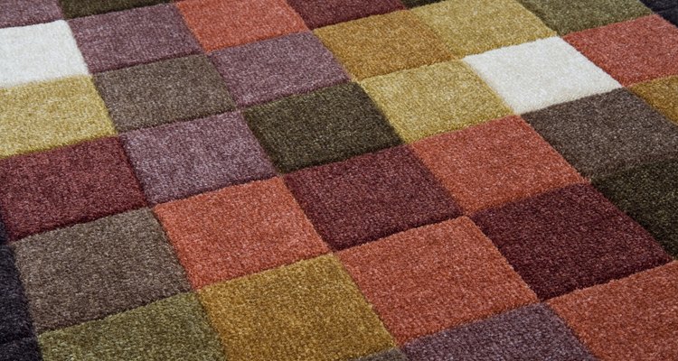 Una sección de alfombra de alta gama cuesta alrededor de US$45 por metro cuadrado pero debe durar entre 12 y 15 años.