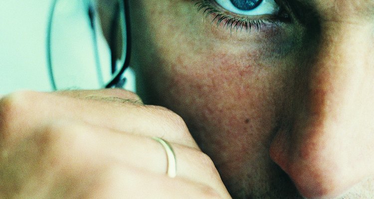 Elige anteojos adecuados a tu tipo de rostro.