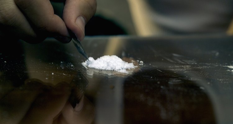 A Ritalina quando cheirada tem efeitos e riscos semelhantes aos da utilização de cocaína.