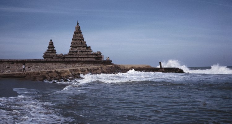 La dispersión de cenizas en el mar debe tener lugar a 3 millas de tierra.