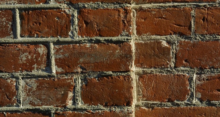 O uso de tijolos encaixados pode evitar o uso de cimento