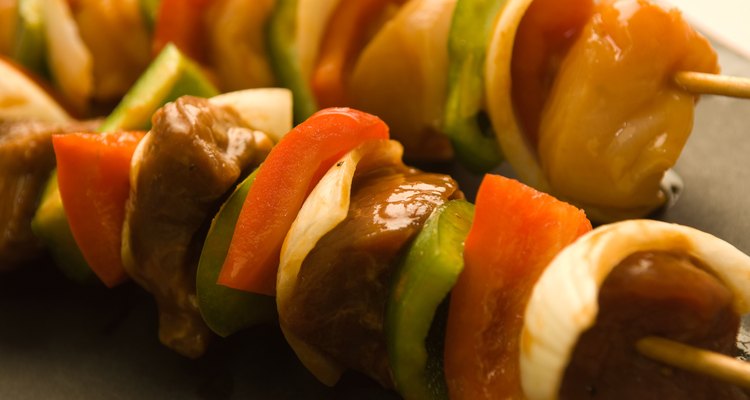 With a disposable barbecue, you don't have to buy and transport charcoal and charcoal lighter to your destination.