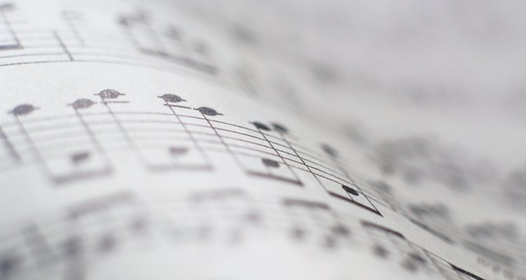 Aquí hay varias ideas para comenzar a crear tu habitación musical.