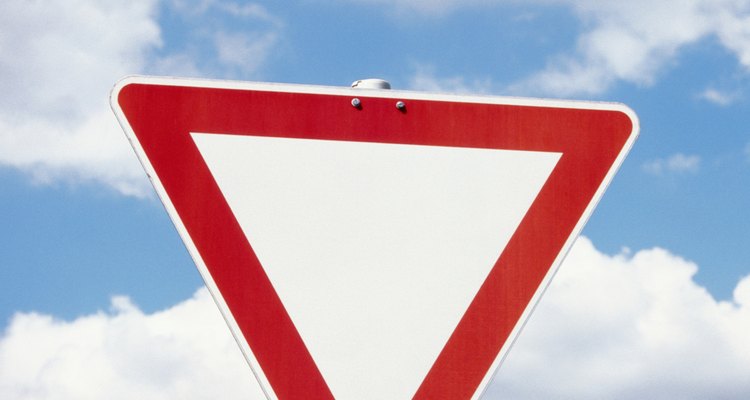 Los símbolos y señales ayudan a prevenir accidentes.