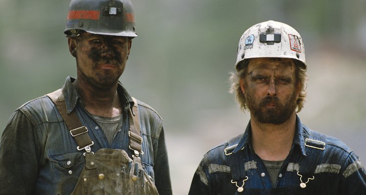 Trabalhar perto de minas de carvão é um trabalho que suja
