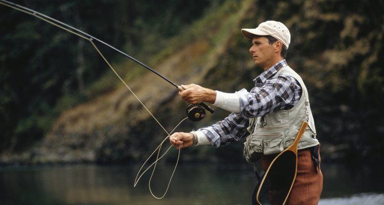 Hombre pescando.