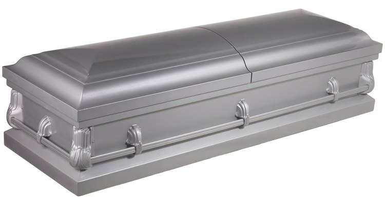 Dar a conocer una muerte es un tradición para que las personas puedan llorar y asistir a los servicios.