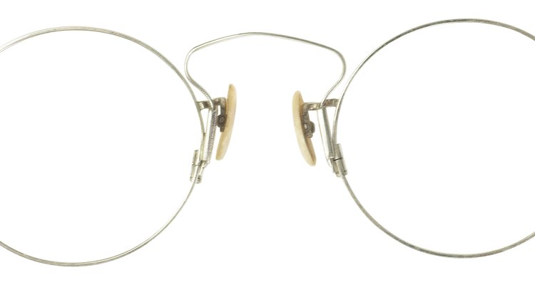 Los lentes y lentes de sol empañados pueden ser una molestia.