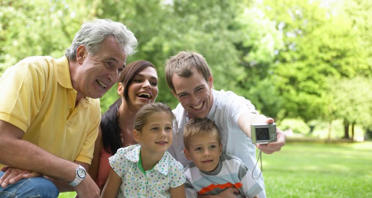 Haz un picnic con toda la familia.