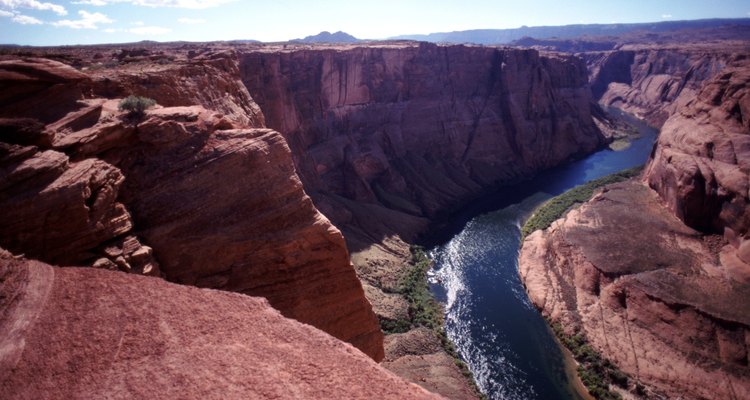 Rema a través de los espectaculares cañones del Colorado River.