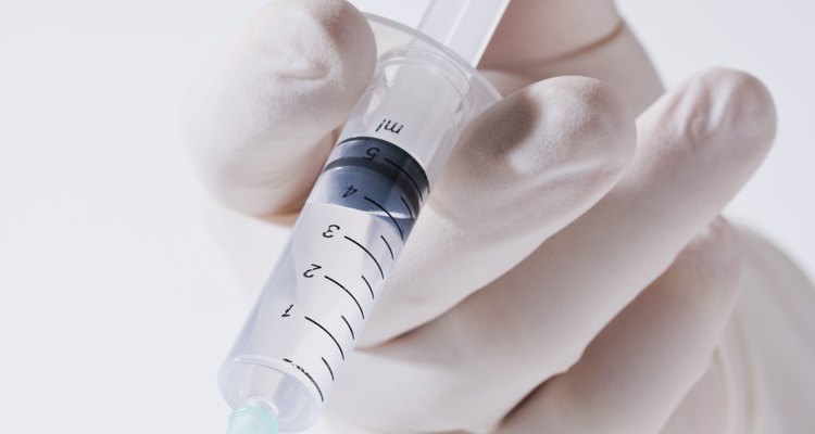 A testosterona livre geralmente é medida através de testes sanguíneos