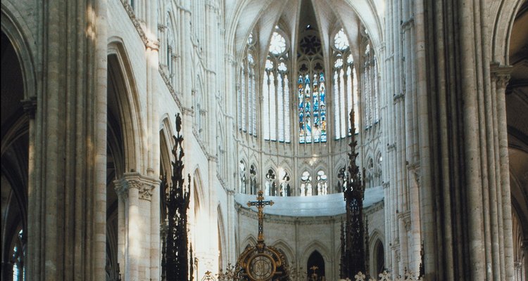 La nave en la Catedral de Amiens.