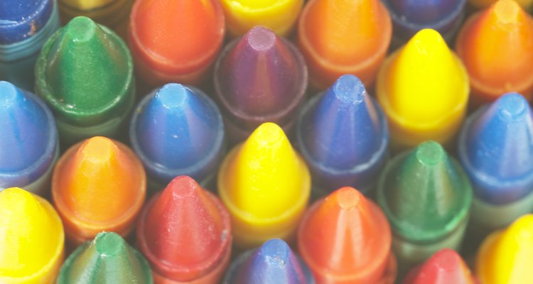 La caja de crayones de tu hijo puede ser tu fuente de inspiración de moda.