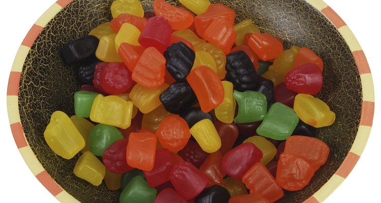 Um potinho para balas ou chocolate é um presente para pessoas de todas as idades