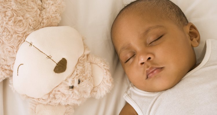 Puede ser difícil hacer que un bebé duerma sin un chupón.