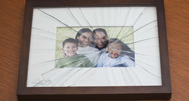 how-to-fix-a-crack-in-glass-windows-picture-frames-and-more-bob-vila