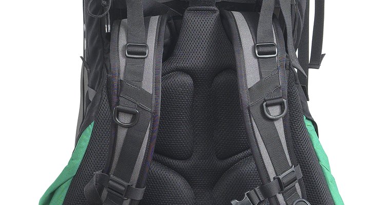 Empacar de manera cuidadosa es la clave para un viaje exitoso de mochilero.