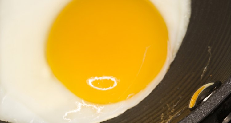 Puedes usar aceite de coco para freír huevos.