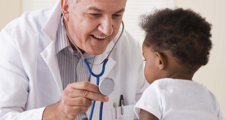 Um médico pode confirmar ou descartar pedras nos rins