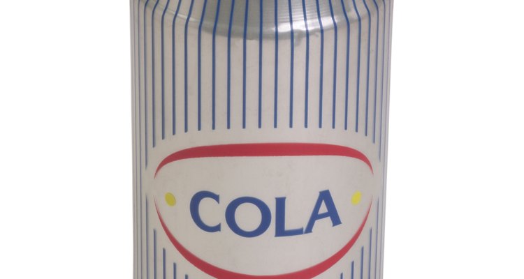 La cola remueve efectivamente las manchas del inodoro.