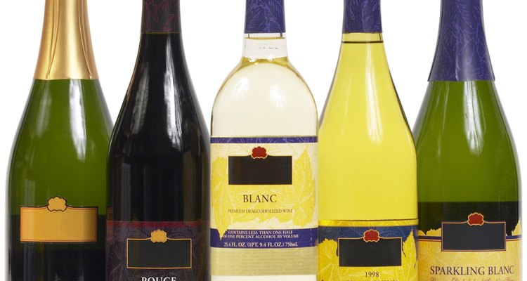Prueba un vino local o algo de un vinatero regional.