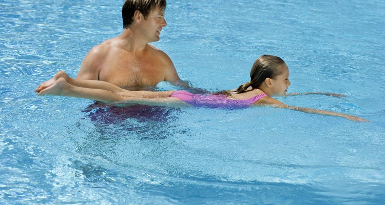 DuBois, Pennsylvania ofrece muchas actividades para niños, incluyendo la natación.