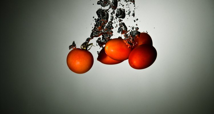 Los tomates requieren menos agua que la mayoría de los vegetales.