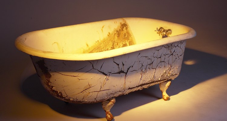 Bathtubs can become dirty, dingy and stained over time.