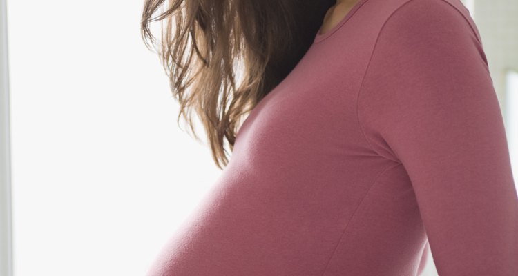 Las mujeres embarazadas necesitan los carbohidratos para obtener energía.