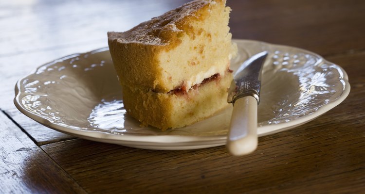 No sacrifiques el sabor cuando sustituyas el aceite vegetal en las mezclas para pastel.