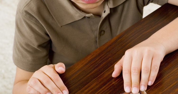El problema de comportamiento después de un rompimiento de la familia es común.