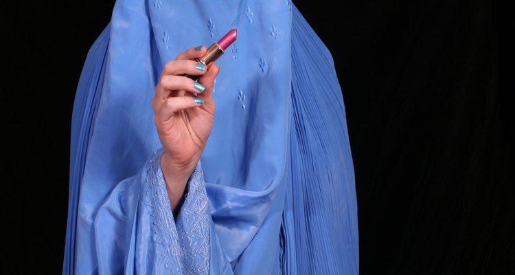 The burqa covers the whole body.