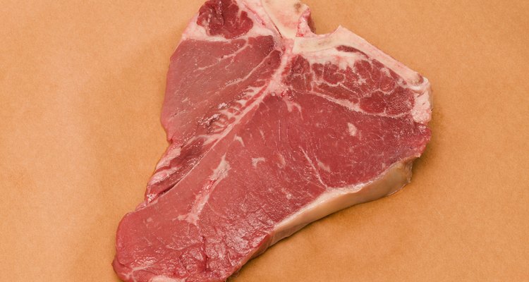La grasa indica que hay fibra de los músculos, que hace a la carne más tierna y con más sabor.