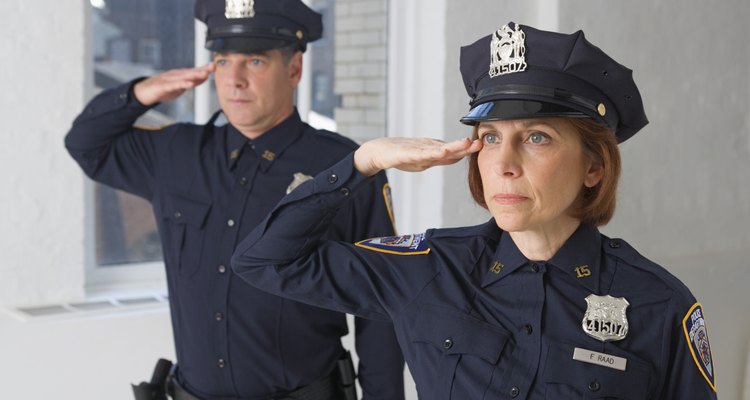 ¿Qué se necesita para ser un buen oficial de policía?