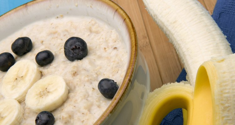 O mingau faz parte de um café da manhã rápido e saudável