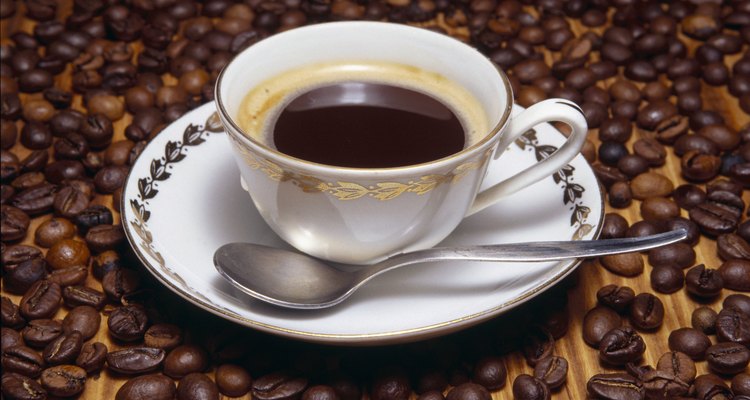 Las máquinas espresso se utilizaron por primera vez a principios y mediados del siglo XIX.