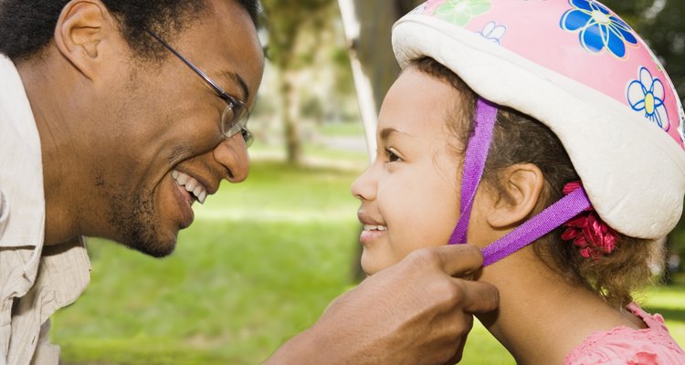 Mantén a los niños seguros compartiendo estrategias específicas de seguridad.