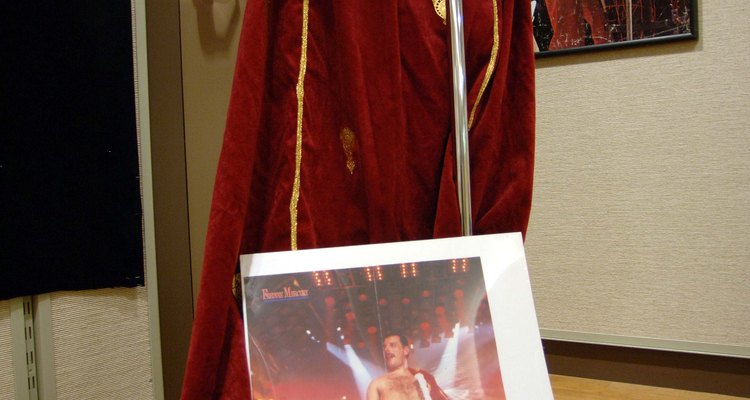 Caught on camera, Queen-style